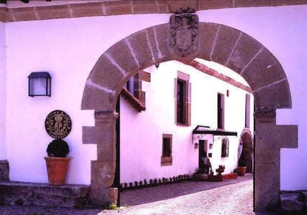 La Casona De Suesa Ξενοδοχείο Εξωτερικό φωτογραφία