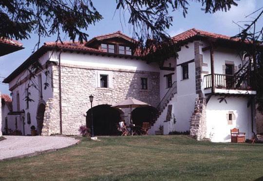La Casona De Suesa Ξενοδοχείο Εξωτερικό φωτογραφία